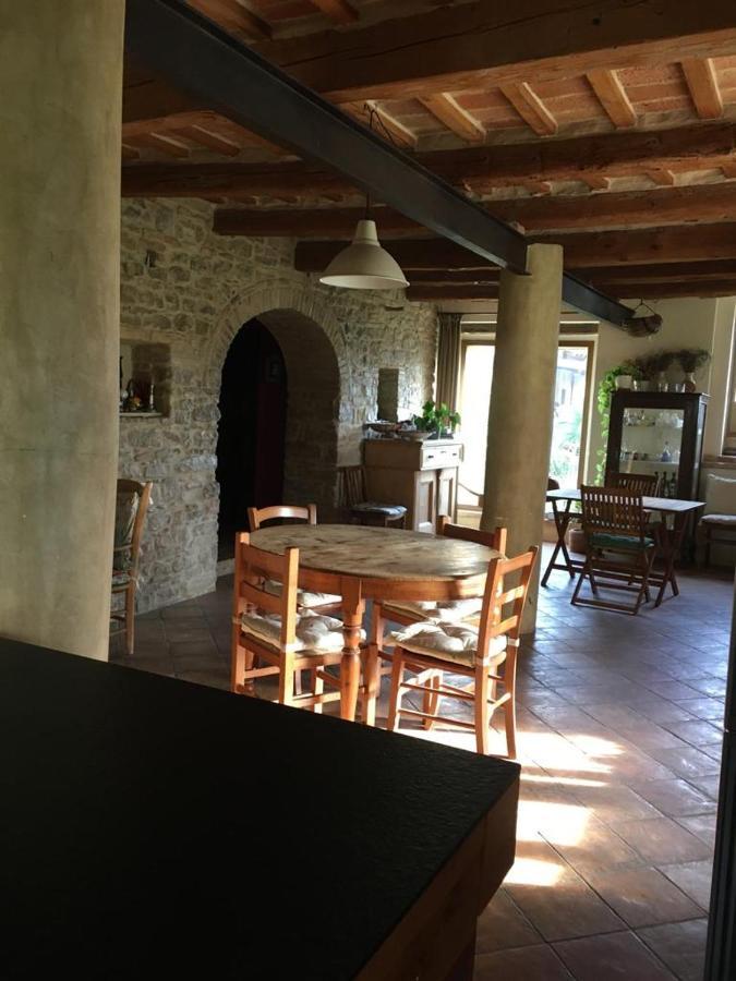 Stone Farmhouse In Moie Guest House Exterior photo