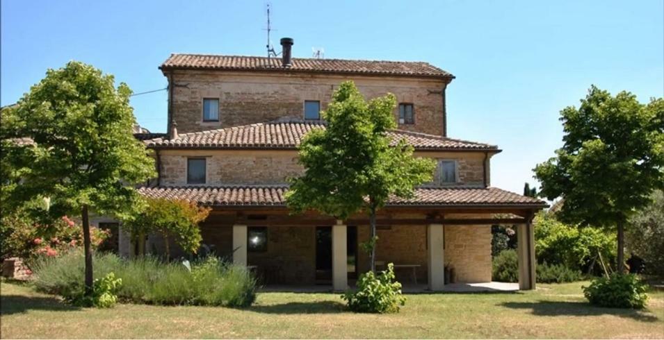 Stone Farmhouse In Moie Guest House Exterior photo